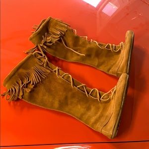 Cute Minnetonka boots